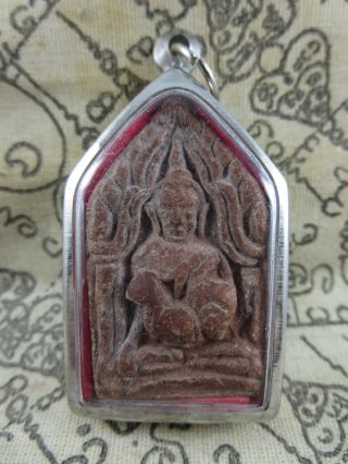 Phra Khunpaen Aum Kai Lp Suang Power Charm Amulet photo