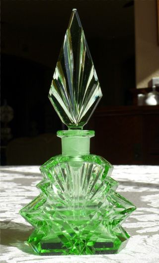 Vtg Czechoslovakian Green Cut Glass Perfume Bottle W/ Angular Cuts Art Deco photo