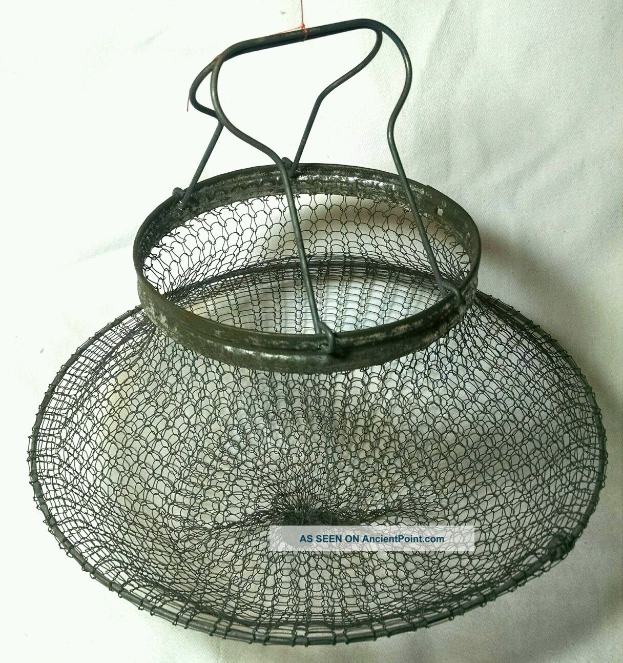Antique Primitive Collapsible Wire Egg Basket Upcycle Retro Primitives photo