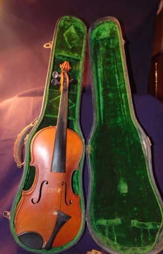 Old German Antonius Straduarius Anno 17 3/4 Violin W/ Case photo