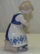 Vintage Old Lippelsdorf East Germany Porcelain Girl W/ Doll Figurine 1877 Crown Figurines photo 5