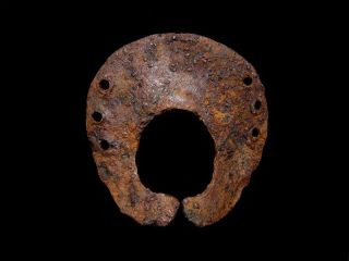 Top Preserved Roman Iron Horse Shoe,  Rare And Interesting Shape, photo