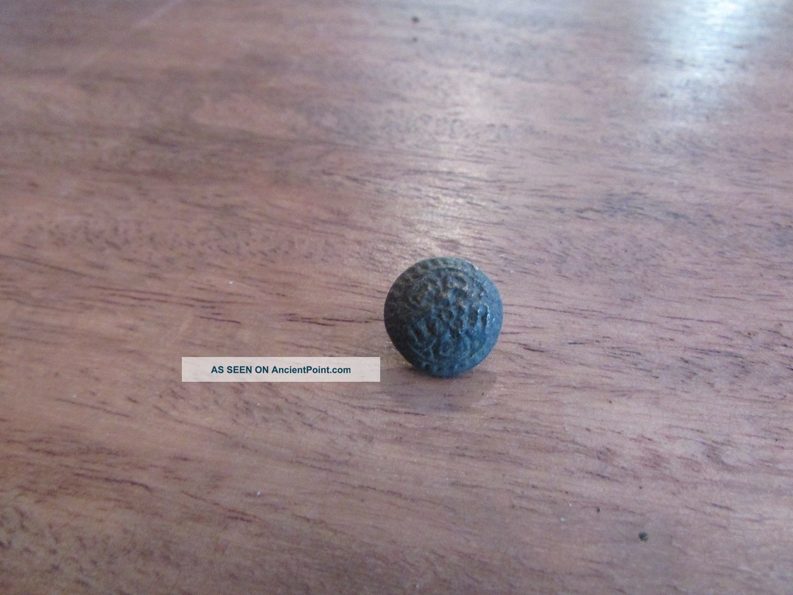 17th Century Button Tudor Rose Design Buttons photo