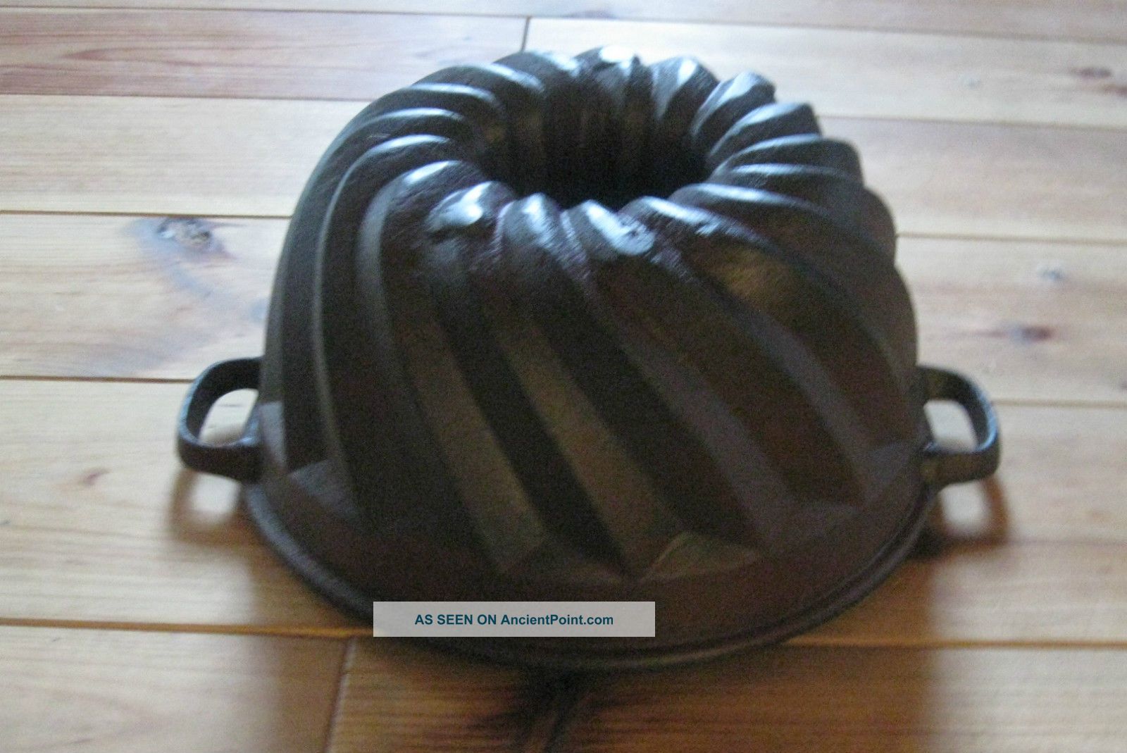 Rare Medium Antique Cast Iron Bundt Pan From Germany 2828 G Other photo