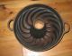 Rare Big Antique Cast Iron Bundt Pan From Germany 3966 G Stamped Other photo 5