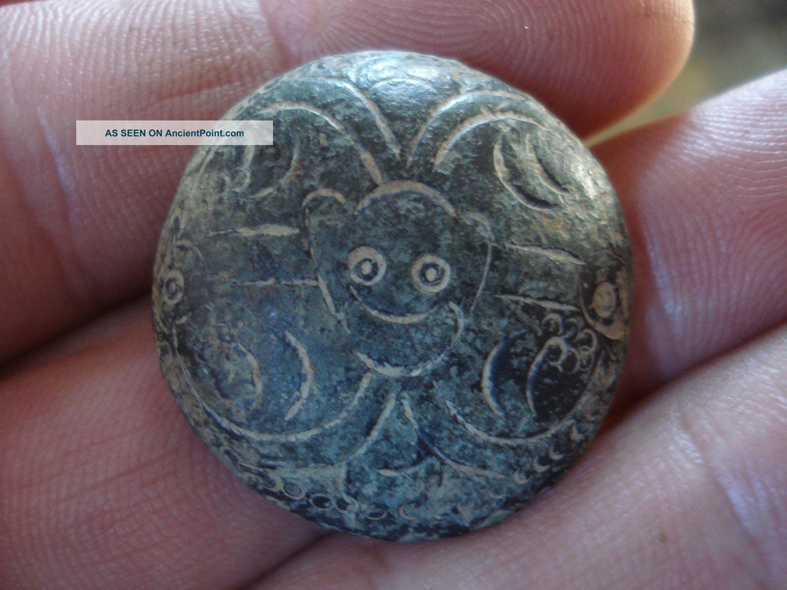Tudor Cloak Button With Face Decoration British photo