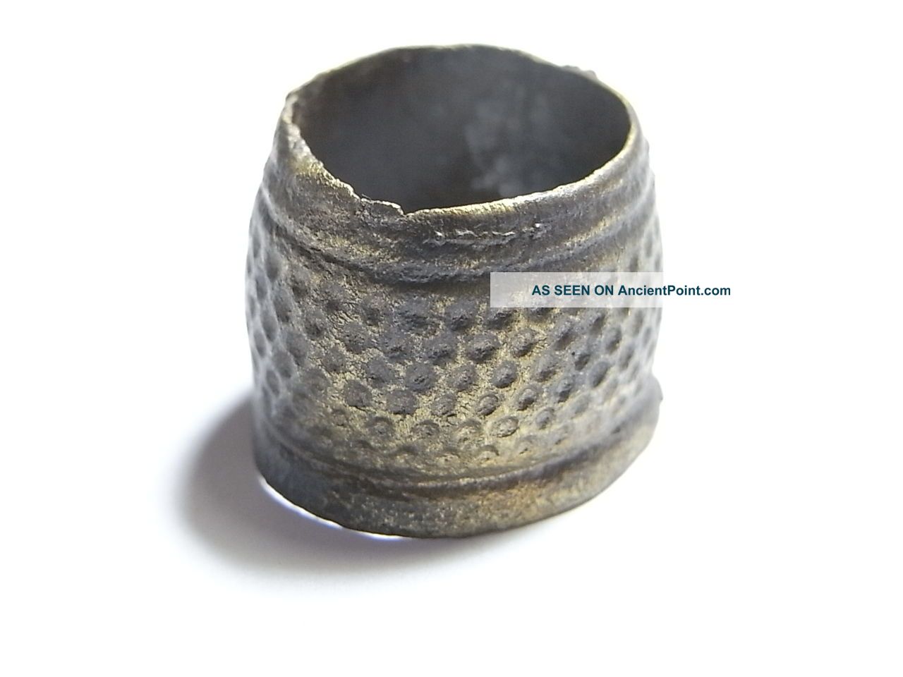 Open - Top Brassy Thames London Medieval 15th Century Thimble.  (a611) British photo