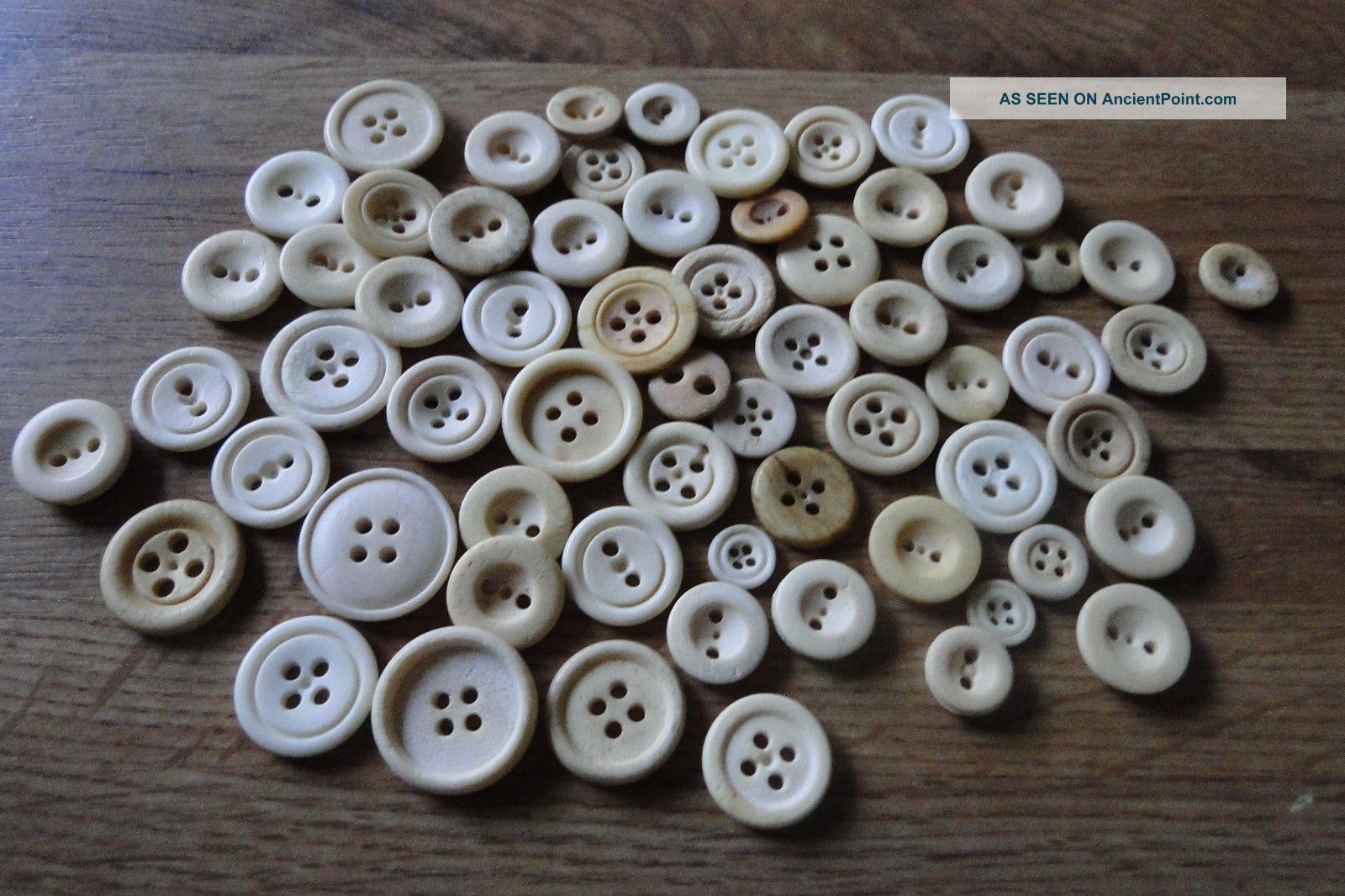 65 Ant.  /vint.  Assorted Bone Buttons Reenactment Costume, . Buttons photo