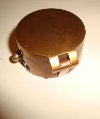 Solid Brass Pocket Compass With Cover And Lock/unlock Knob (co 591) photo