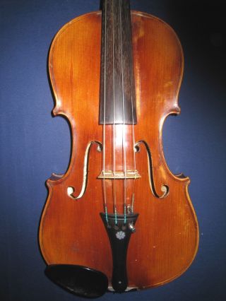 Old.  Czech Fine Violin Lab.  