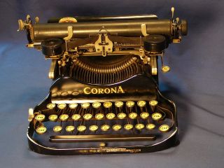 Corona Model 3 Folding Typewriter With Ribbon - For Use Or Display photo