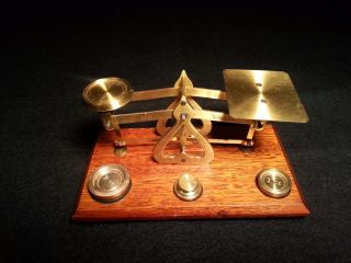 Antique/vintage Brass Guaranteed Accurate Desk Top Postal Scale Made In England photo
