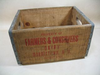 Vintage Large Wood Crate Farmers & Consumers Dairy Good photo