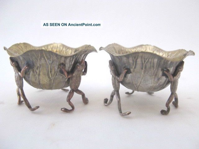 Novelty Antique Pair Silver Gilt Metal Lotus Leaf Salts With Frog Legs Unusual Salt & Pepper Cellars/ Shakers photo