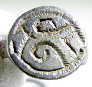 Rare Roman Priest ' S Silver Ring Depicting Lituus - Cult Instrument - Ii69 photo
