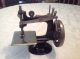 Good Rare Antique Vintage 1914 Singer 20 Toy Sewing Machine Small Child See Sewing Machines photo 1