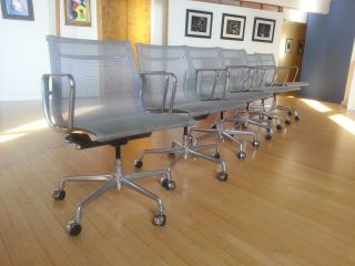 10 Eames® Aluminum Group Management Chair (1958) By Herman Miller - Zinc Fabric photo
