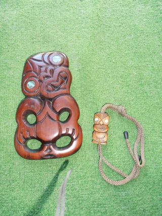 Vintage Retro Maori Hand Carved Wooden / Paua Shell Toggle Tiki Etc Nz photo