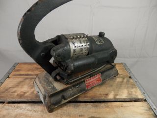 Vintage Cast Iron Check Perforator American No.  19 Embosser Bank Equipment photo