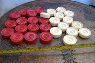 Stunning 19th Cent Chinese Bone Draughts Checkers 15 Red 13 White Backgammon photo