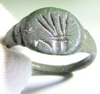 Rare Viking Bronze Decorated Finger Ring - Engraved Bird / Raven - Ii70 photo