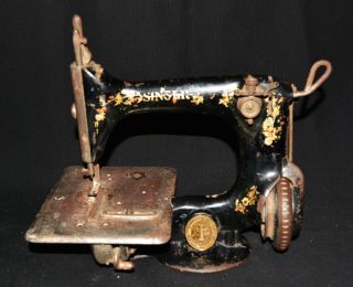 Pp Rare Antique Cast Iron Miniature Sewing Machine Singer Childs Portable Size photo