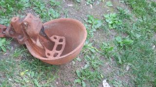 Antique Cast Iron Cow/pig Drinking Bowl Automatic Water Bowl - Farm Primitive photo