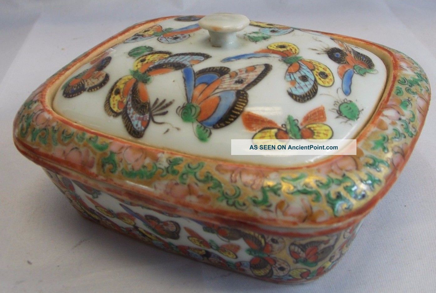 Rare 3 Piece Chinese Famille Rose Export Dish / Censer Vases photo