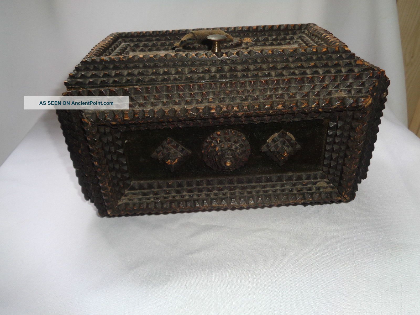 Vintage Tramp Art Jewelry Box Primitives photo