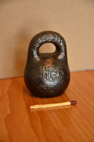 Old Polish Cast Iron Weight 1 Pound - 1910 - Poland In Russian Annexation photo