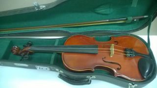 Antonius Stradivarius Cremonensis Violin Faciebat Anno 17 Bow Case Vintage photo