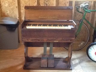 Antique Estey Pump Organ Portable Field Wwii Solid Oak Great photo