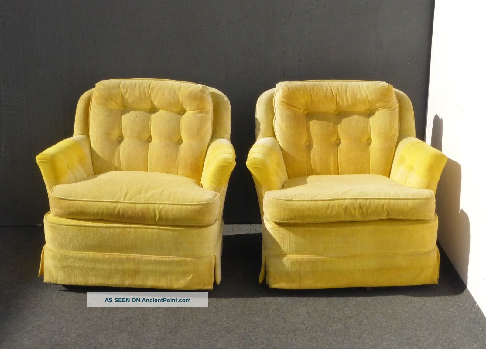 Pair Vintage Mid Century Yellow Marge Carson Swivel Arm Chairs Hollywood Regency Post-1950 photo
