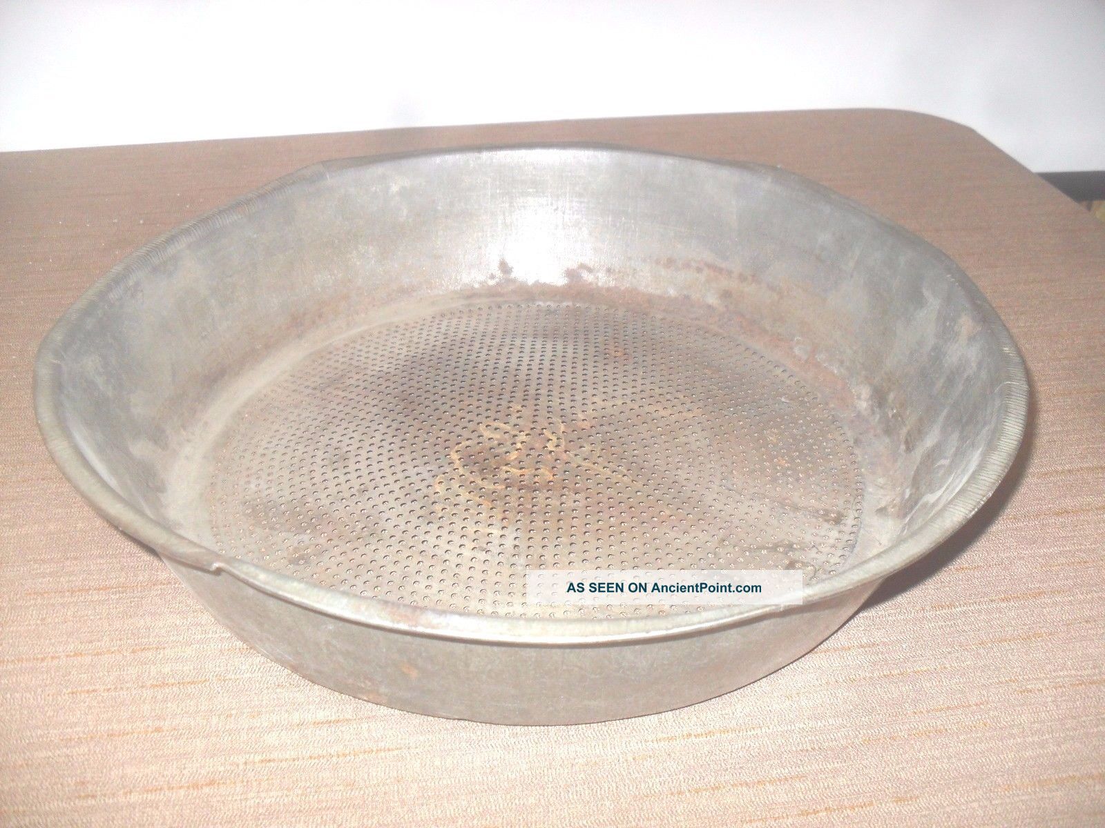 Vtg Tin Metal Mesh Strainer Sieve Sifter Pan Rustic Farm Country Decor