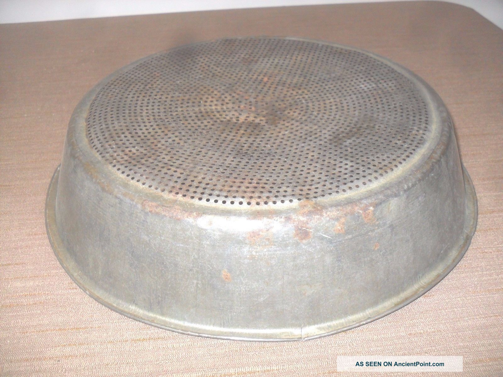 Vtg Tin Metal Mesh Strainer Sieve Sifter Pan Rustic Farm Country Decor