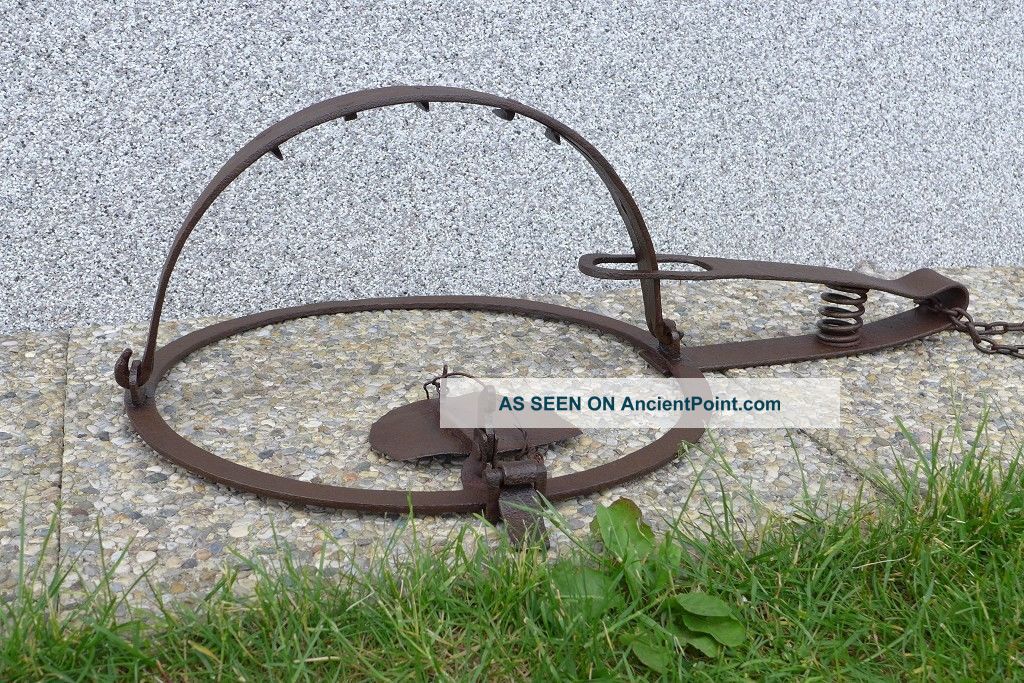 Antique Big Wrought Iron Trap,  Wolf,  Bear,  Blacksmith Hand Forged Rare Design Primitives photo