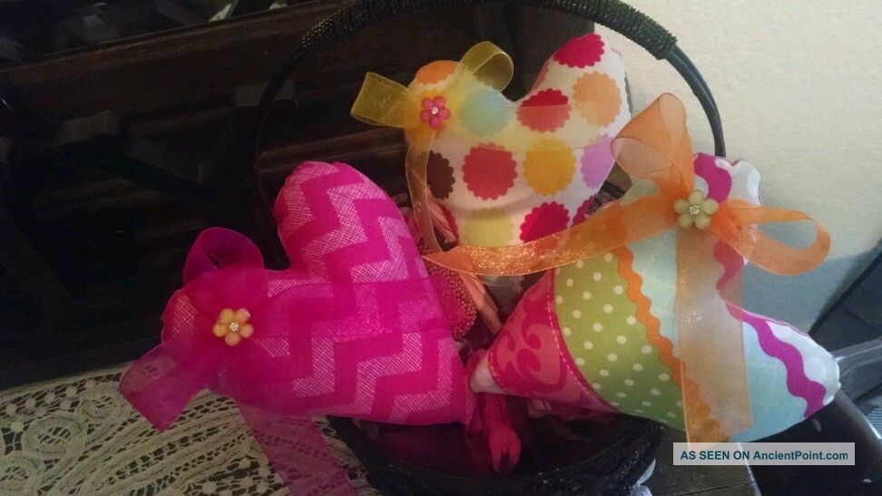 Primitive Fabric Spring Heart Ornies/bowl Fillers Wreath Decorations Primitives photo