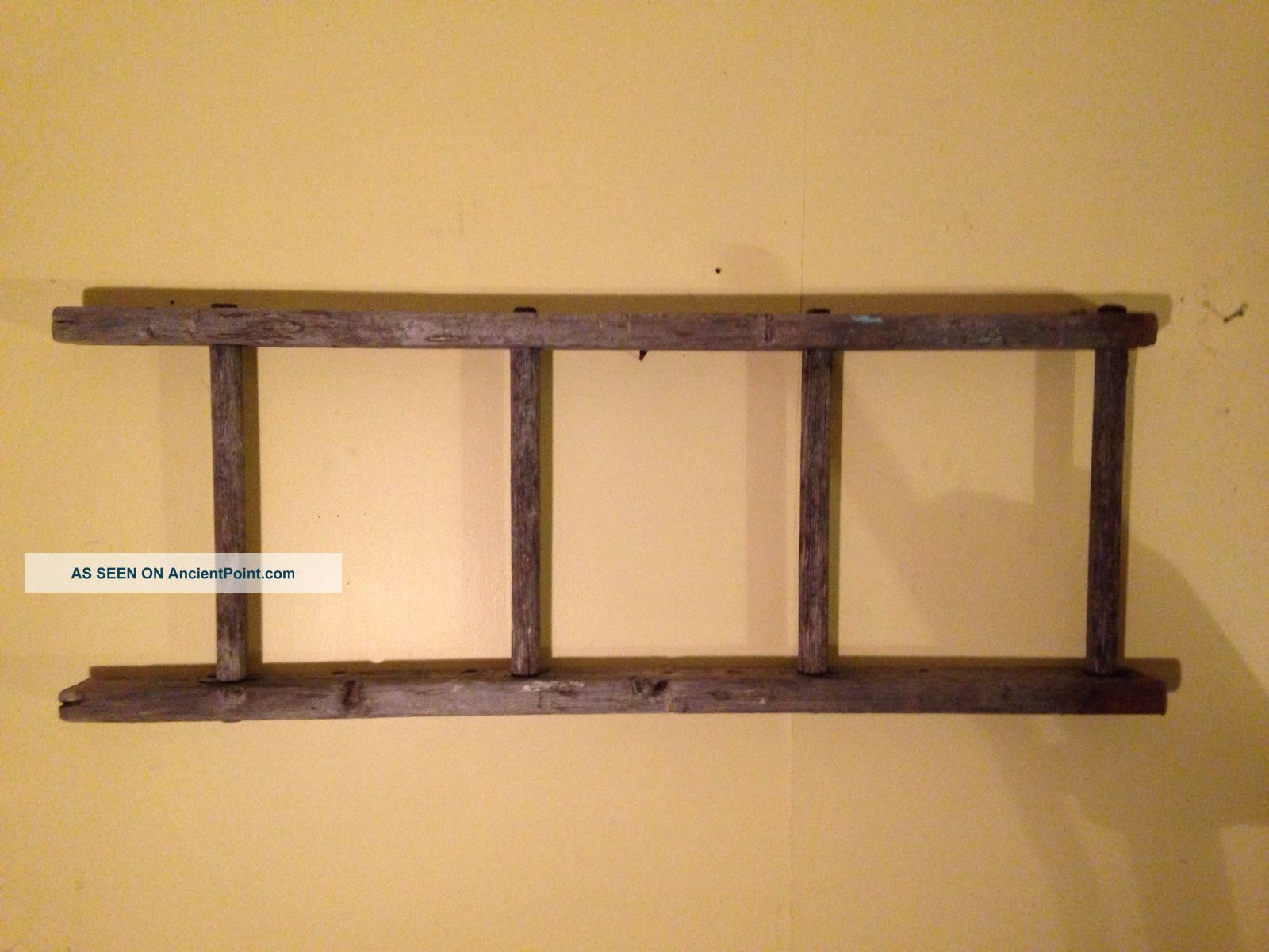 Primitive Small Wood Ladder Sun Bleached Grey 4 Rung 44 