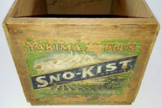 Vintage Sno - Kist Yakima Apples Wooden Crate With Label - Late 40 ' S To Early 50 ' S photo