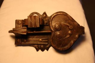 Antique Primitive Door Lock Iron Forged 1700 ' S Door Hardware Skeleton Key Lock photo