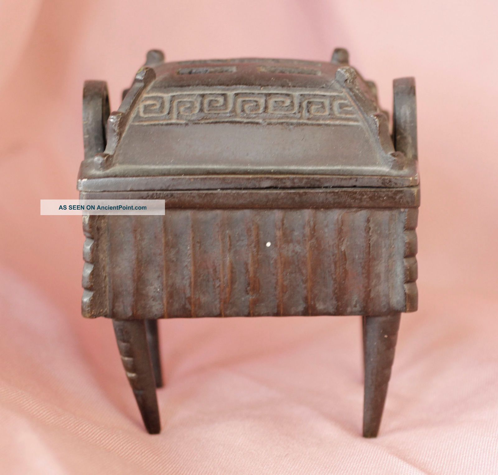 Antique Chinese Copper Cencer/incense Burner W/mark Incense Burners photo