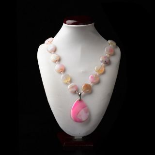 Chinese Hand - Carved Natural Agate Necklaces photo