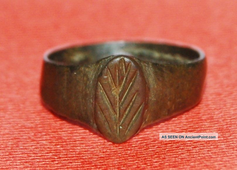 Tudor Engraved Ring - Circa 1550 Ad British photo