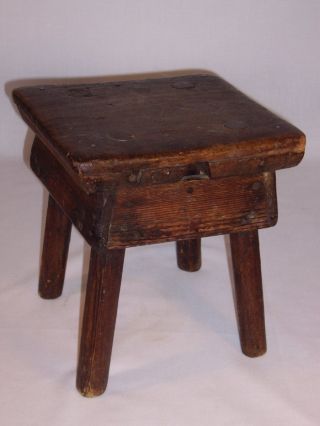 Vtg Antique Sturdy Primitive Wood Stool Milk Sitting Stool Country Decor Wooden photo