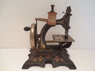 Mueller 20 Antiq Child Toy Mini Sewing Machi Cast Iron Numbered Germany 1905 - 45 photo
