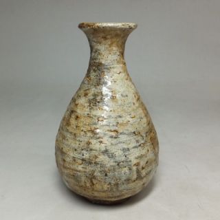 H714: Korean Rhee - Dynasty Style Pottery Ware Bottle Or Flower Vase photo
