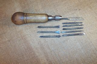 5 Old Tools Stanley Yankee 2 Knives Antique Carpenter Farm Woodworking Tools photo