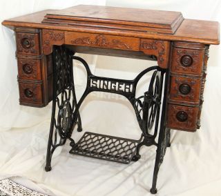 Antique Gorgeous1900 Singer Sewing Machine Treadle Tiger Oak Cabinet With Bonus photo