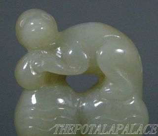 Old Chinese Nephrite Celadon Jade Monkey Family Pendant/statue/netsuke 18/19thc photo