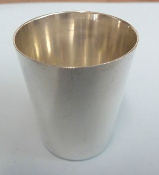 Solid Silver Shot Or Tot Cup.  Hunting Or Shooting.  London 1970. photo